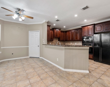 4223 Rose Street - Photo Thumbnail 12