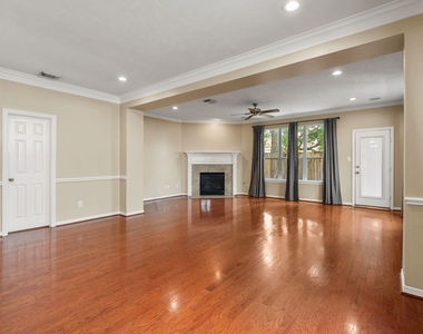 4223 Rose Street - Photo Thumbnail 5