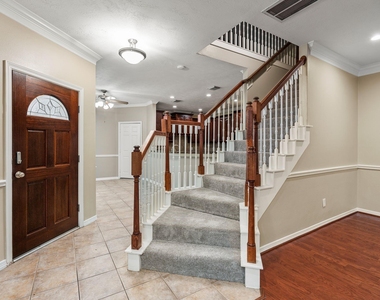 4223 Rose Street - Photo Thumbnail 2