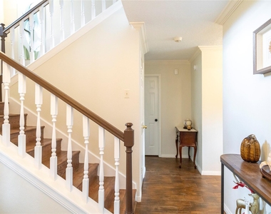 18310 Spellbrook Drive - Photo Thumbnail 30