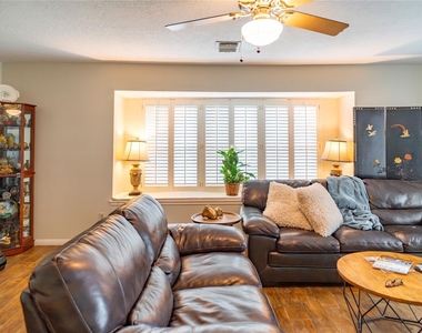18310 Spellbrook Drive - Photo Thumbnail 26