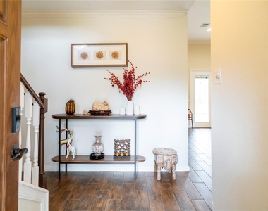 18310 Spellbrook Drive - Photo Thumbnail 28