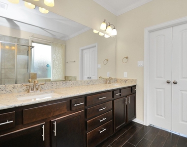 3731 Ember Falls Lane - Photo Thumbnail 31