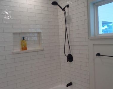2035 Sherwood Forest Street - Photo Thumbnail 9