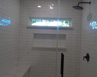 2035 Sherwood Forest Street - Photo Thumbnail 21