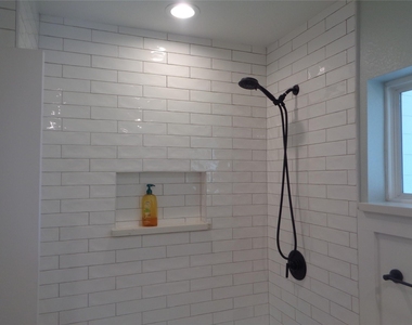2035 Sherwood Forest Street - Photo Thumbnail 24