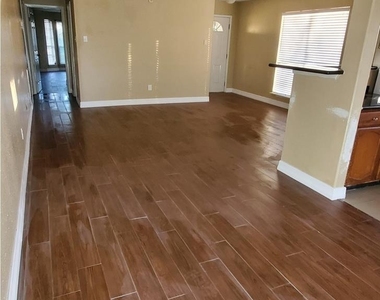 6705 Dinner Creek Court - Photo Thumbnail 1