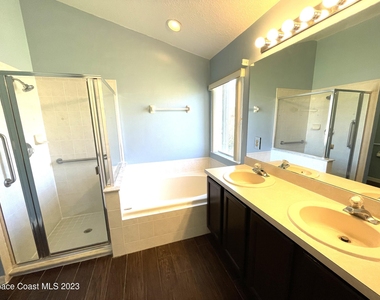 1600 Tailfeather Court - Photo Thumbnail 14