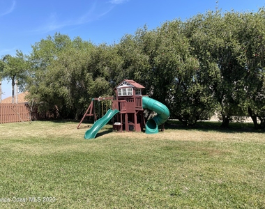 1600 Tailfeather Court - Photo Thumbnail 23