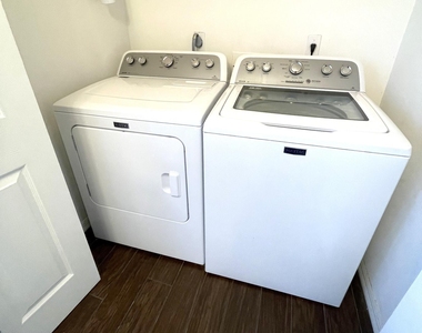 1600 Tailfeather Court - Photo Thumbnail 19