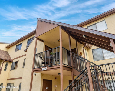 7814 Shadowood Drive - Photo Thumbnail 1