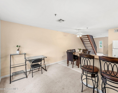 7814 Shadowood Drive - Photo Thumbnail 11
