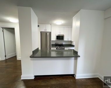 East 56 Street - Photo Thumbnail 1