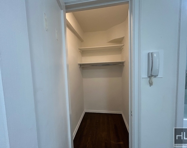 East 38 Street - Photo Thumbnail 1