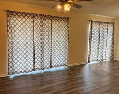4507 Yorkshire Avenue - Photo Thumbnail 24