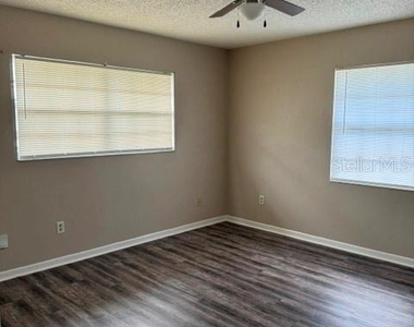 4507 Yorkshire Avenue - Photo Thumbnail 17