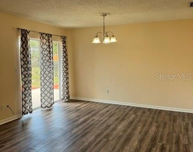 4507 Yorkshire Avenue - Photo Thumbnail 6