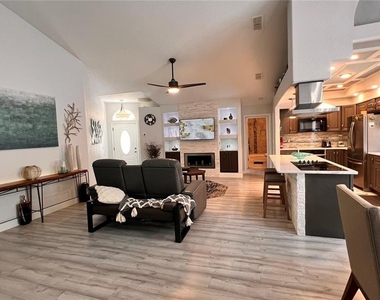 5556 Legend Hills Lane - Photo Thumbnail 24