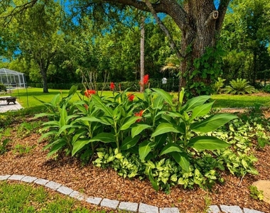 5556 Legend Hills Lane - Photo Thumbnail 27
