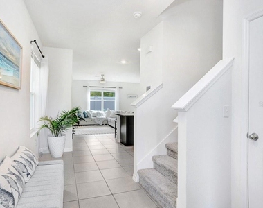 3044 Suncoast Plains Drive - Photo Thumbnail 3