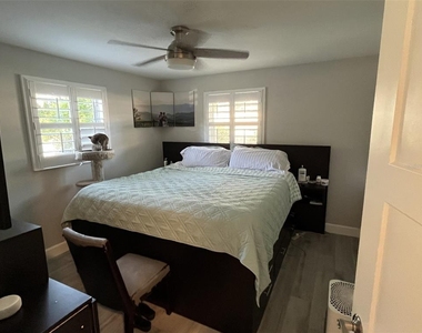 2369 19th Avenue Sw - Photo Thumbnail 7