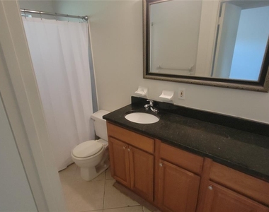 5409 Mcleod Drive - Photo Thumbnail 4