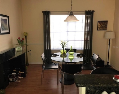 105 S Sherrill Street - Photo Thumbnail 8