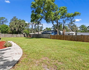 6928 Greenhill Place - Photo Thumbnail 31