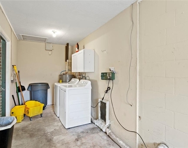 6928 Greenhill Place - Photo Thumbnail 36