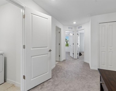 6076 Shiner Street - Photo Thumbnail 31
