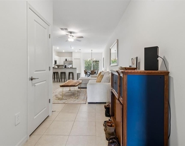 6076 Shiner Street - Photo Thumbnail 5