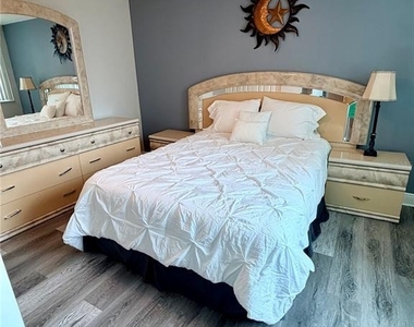 1480 Gulf Boulevard - Photo Thumbnail 17