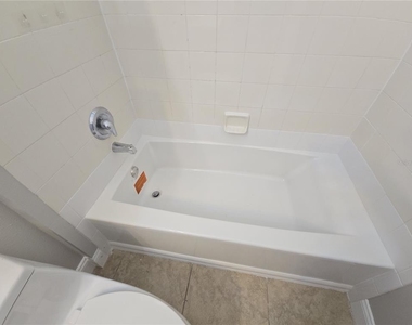 5201 Sunset Canyon Drive - Photo Thumbnail 17