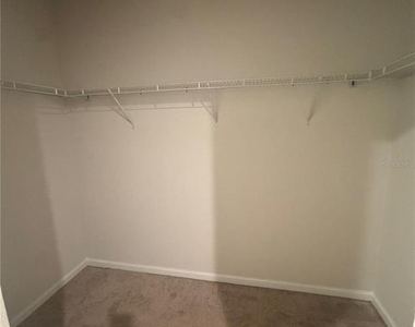 1666 Ambar Court - Photo Thumbnail 14