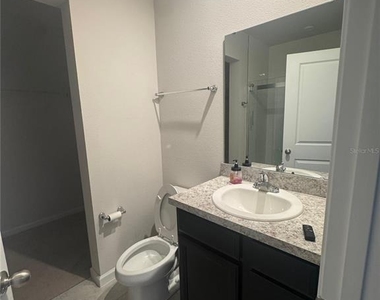 1666 Ambar Court - Photo Thumbnail 15