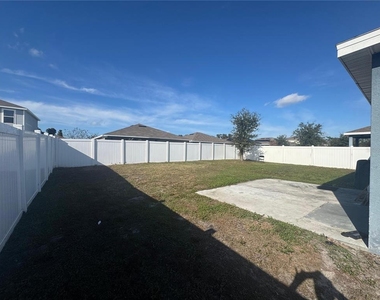 1666 Ambar Court - Photo Thumbnail 5