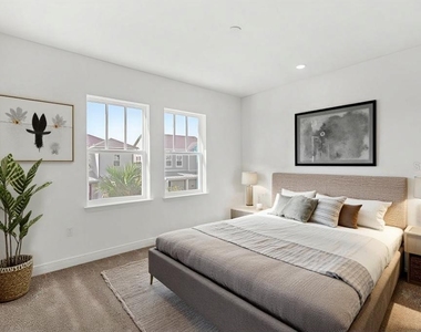 10133 Peebles Street - Photo Thumbnail 12