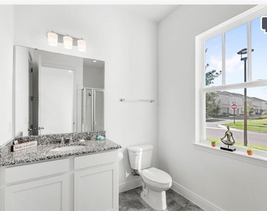 10133 Peebles Street - Photo Thumbnail 8