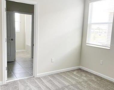 17052 Quicksilver Avenue - Photo Thumbnail 9
