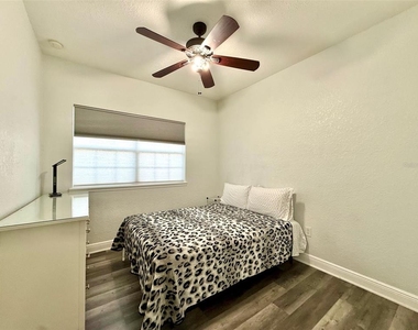 17411 Promenade Drive - Photo Thumbnail 17