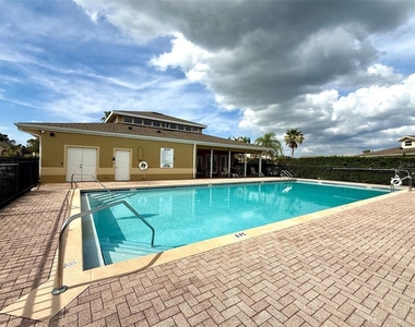 17411 Promenade Drive - Photo Thumbnail 21