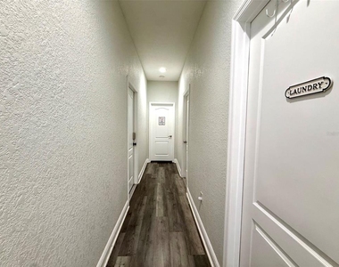 17411 Promenade Drive - Photo Thumbnail 14