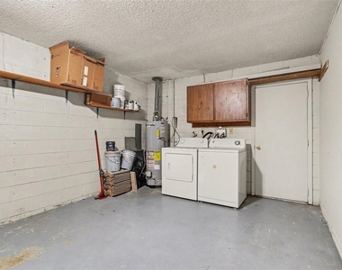 10157 Bluff Court - Photo Thumbnail 20