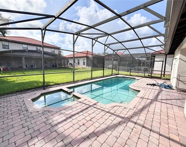 126 Sandy Point Way - Photo Thumbnail 20