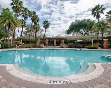 7661 Toscana Boulevard - Photo Thumbnail 35