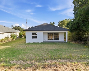 500 Sunset Road N - Photo Thumbnail 19