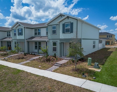 4565 Orchard View Alley - Photo Thumbnail 2
