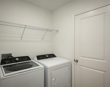 4565 Orchard View Alley - Photo Thumbnail 20