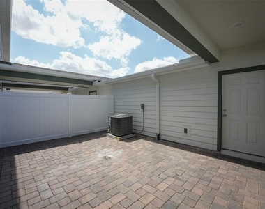 4565 Orchard View Alley - Photo Thumbnail 18