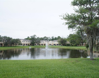 427 Wilton Circle - Photo Thumbnail 1